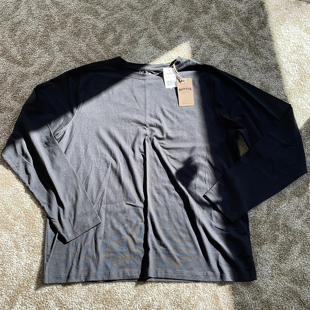 North River Men’s Black Shirt